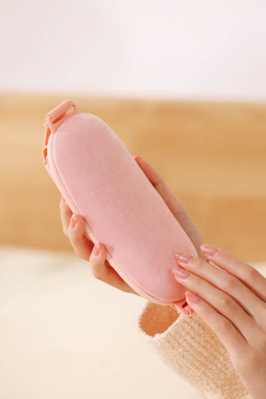 Shimmer & Glow Menstrual Massager